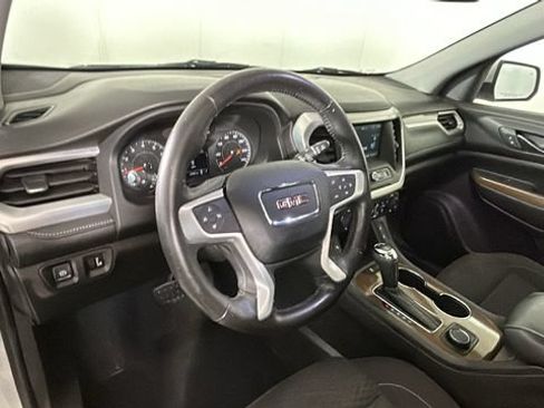 Used 2019 GMC Acadia SLE w/ Driver Alert Package I AWD/4WD image 13