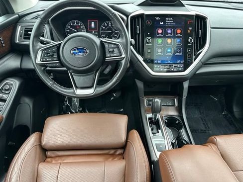 Used 2023 Subaru Ascent Touring AWD/4WD image 18