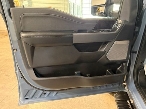 Used 2023 Ford F250 Lariat w/ Sport Appearance Package AWD/4WD image 45