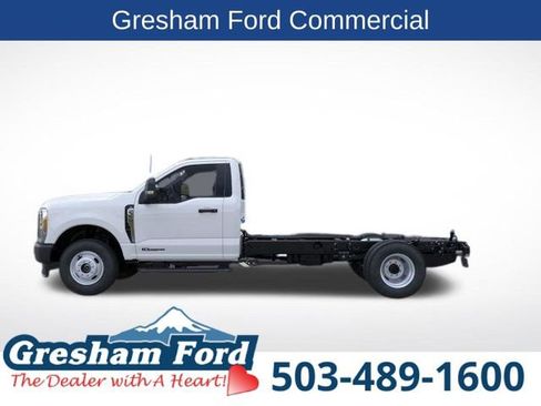 New 2026 Ford F350 XL image 4