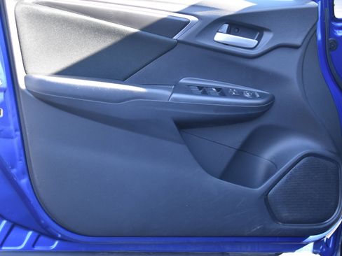 Used 2019 Honda Fit LX image 18