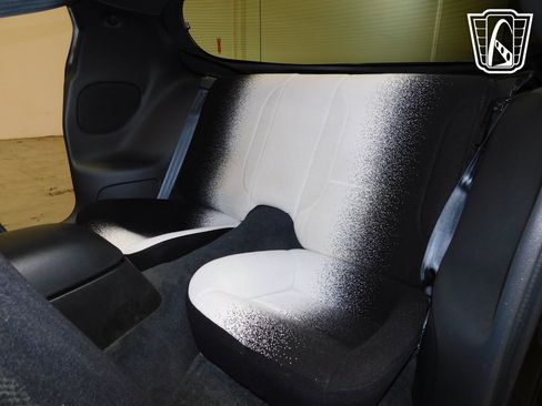 Used 1993 Chevrolet Camaro Z28 image 8