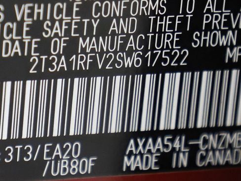 Used 2025 Toyota RAV4 XLE Premium w/ Weather Package image 29