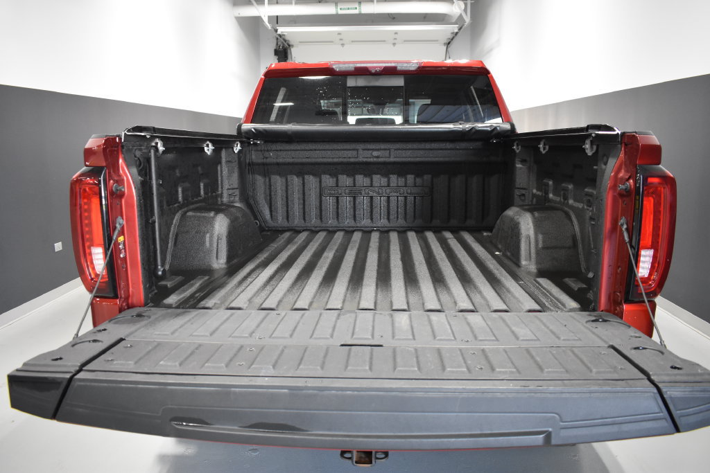 Used 2021 GMC Sierra 1500 Denali w/ Denali Ultimate Package AWD/4WD image 38