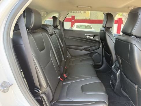 Used 2021 Ford Edge Titanium FWD image 30