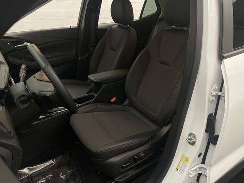 Used 2024 Buick Encore GX Preferred w/ Comfort Package image 12