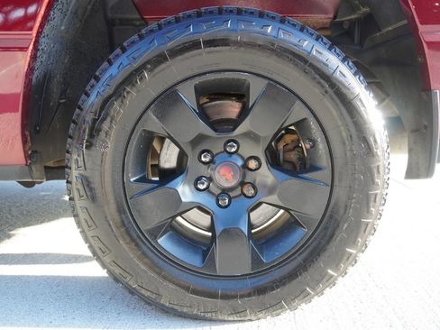 Used 2019 RAM 1500 Big Horn AWD/4WD image 16