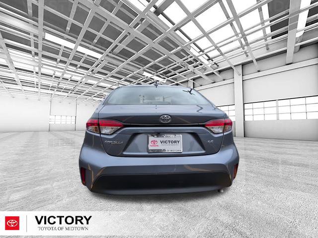 Used 2024 Toyota Corolla LE FWD image 5