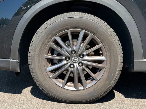 Used 2019 MAZDA CX-5 Touring FWD image 9