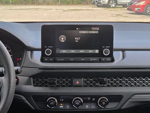 Used 2025 Honda Accord LX image 18