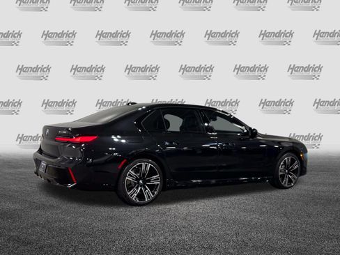 New 2026 BMW i7 xDrive60 w/ Executive Package AWD/4WD image 8