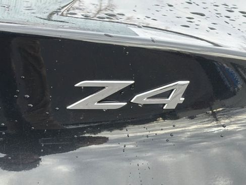 Used 2014 BMW Z4 sDrive35i image 12