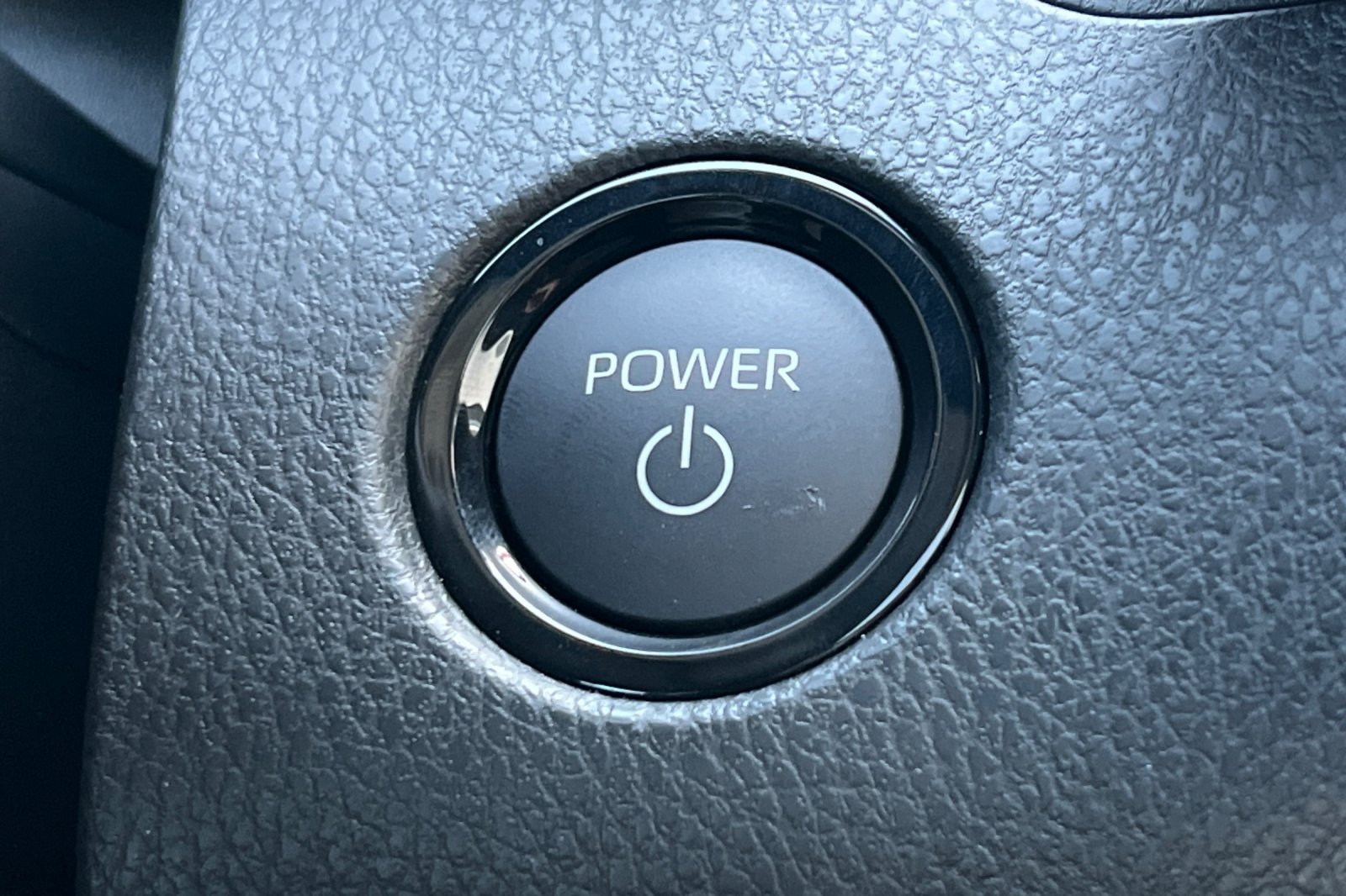 Used 2026 Toyota Camry XLE w/ Premium Package FWD image 21