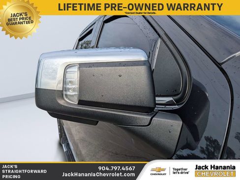 Certified 2022 Chevrolet Silverado 1500 High Country w/ Technology Package AWD/4WD image 11