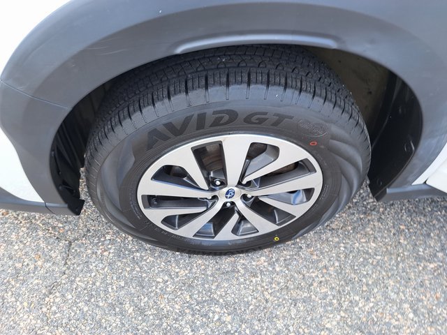 Certified 2024 Subaru Outback Premium AWD/4WD image 29