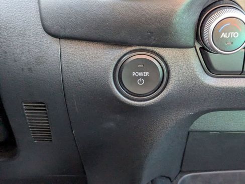 Used 2025 MAZDA CX-50 AWD 2.5 Hybrid w/ Premium Pkg image 23