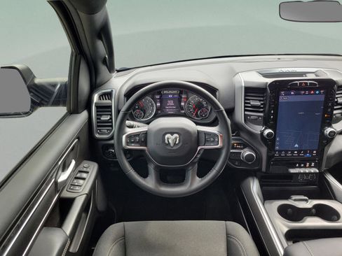 Used 2024 RAM 1500 Big Horn image 22