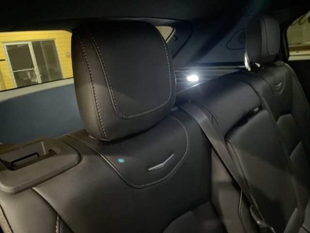 Used 2022 Cadillac XT4 Sport w/ Enhanced Visibility Package FWD image 21