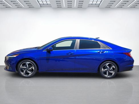Certified 2023 Hyundai Elantra Limited FWD image 7