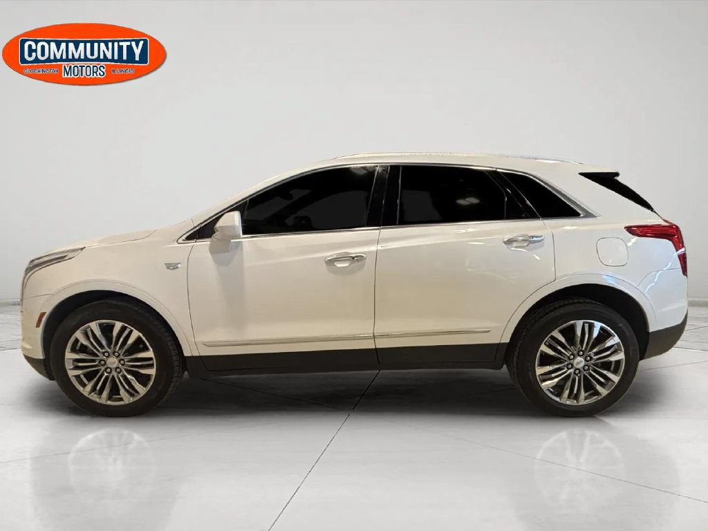 Used 2017 Cadillac XT5 Premium Luxury w/ LPO, Wheel Lock Package AWD/4WD image 2