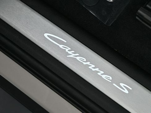 Certified 2026 Porsche Cayenne S AWD/4WD image 26