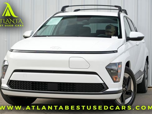 Used 2025 Hyundai Kona SEL image 1