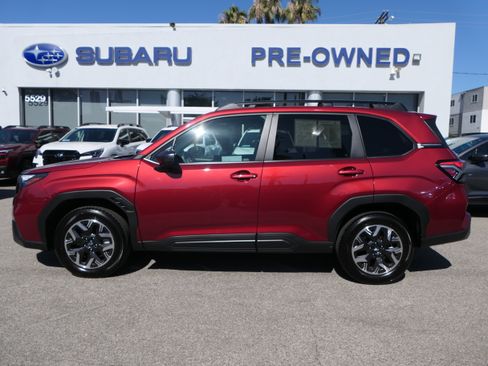 Certified 2026 Subaru Forester Premium AWD/4WD image 2