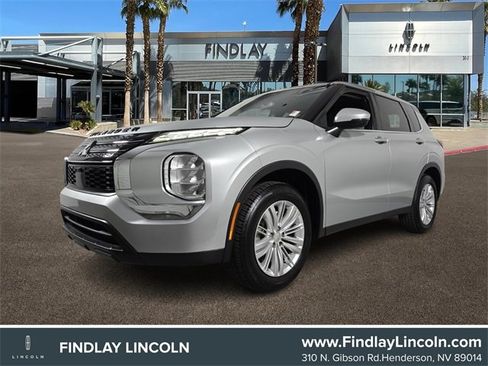 Used 2022 Mitsubishi Outlander ES image 1