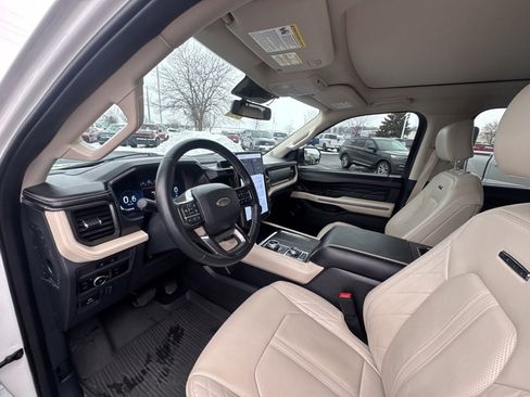 Certified 2024 Ford Expedition Max Platinum image 10