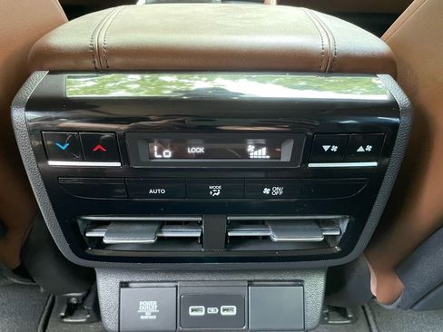 Used 2023 Acura MDX FWD w/ Technology Package image 26