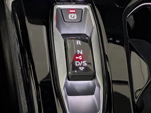 Certified 2025 Audi Q5 Premium w/ Convenience Package image 12