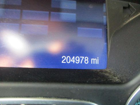 Used 2014 Ford Focus SE w/ SE Winter Package image 14