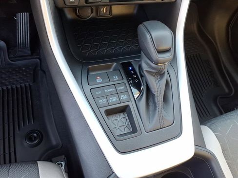 New 2025 Toyota RAV4 XLE w/ Convenience Package image 16