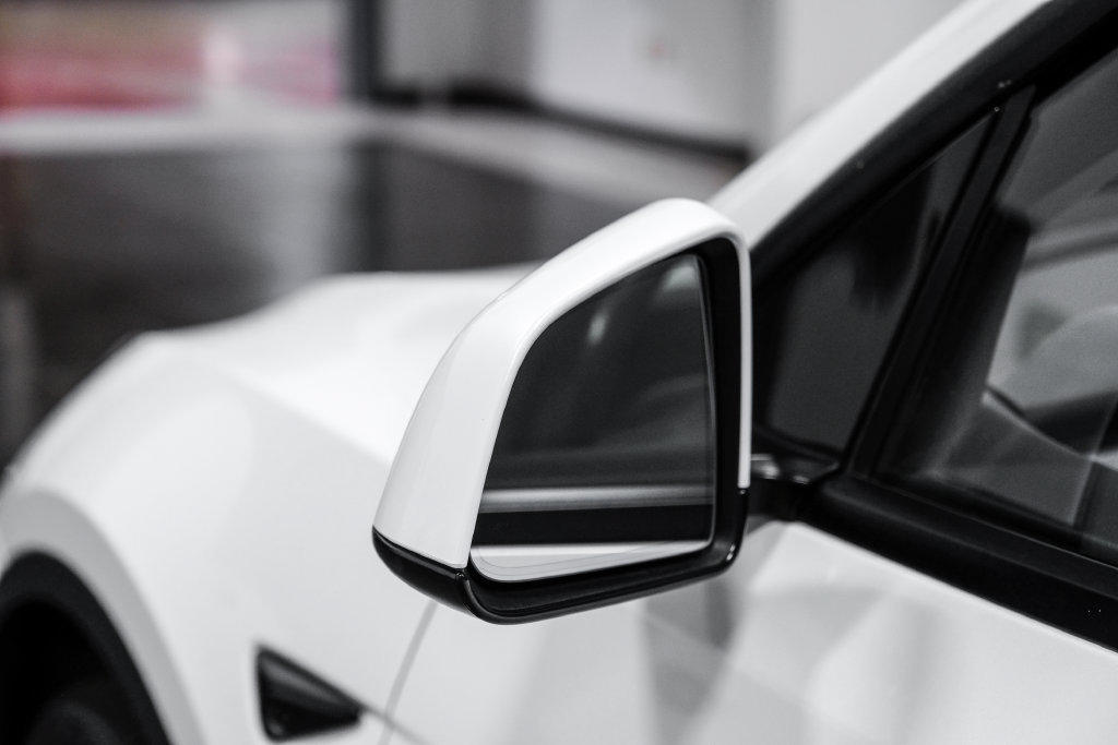Used 2023 Tesla Model Y Long Range AWD/4WD image 50