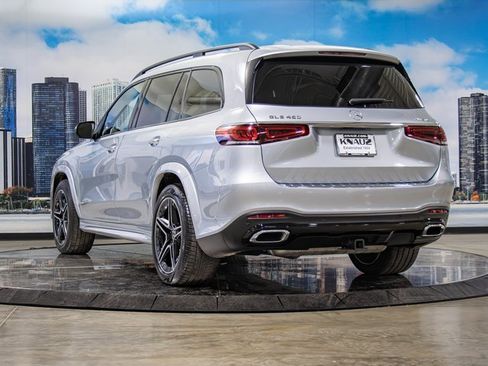 Certified 2022 Mercedes-Benz GLS 450 4MATIC image 9