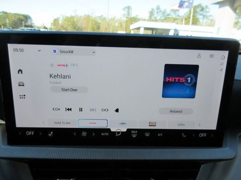 New 2026 Ford Explorer Active w/ Active Comfort Package image 25