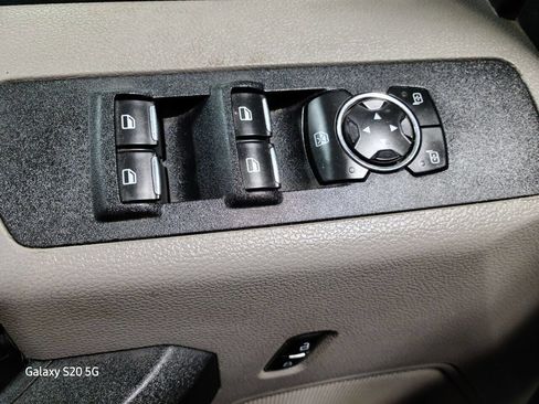 Used 2019 Ford F250 XL w/ Power Equipment Group image 23