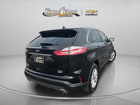 Used 2020 Ford Edge SEL w/ Cold Weather Package image 8