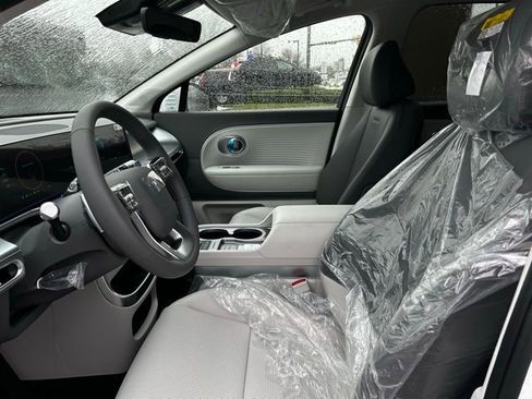 New 2026 Hyundai Ioniq 9 SEL AWD/4WD image 13