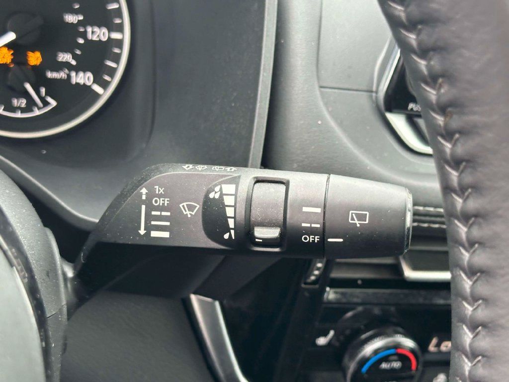 Used 2021 Nissan Rogue SV w/ Premium Package AWD/4WD image 24