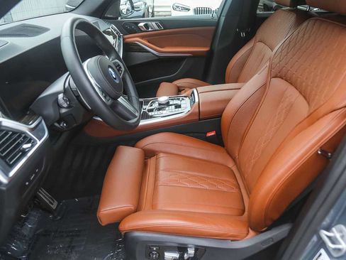 Used 2025 BMW X5 xDrive50e w/ Executive Package image 14