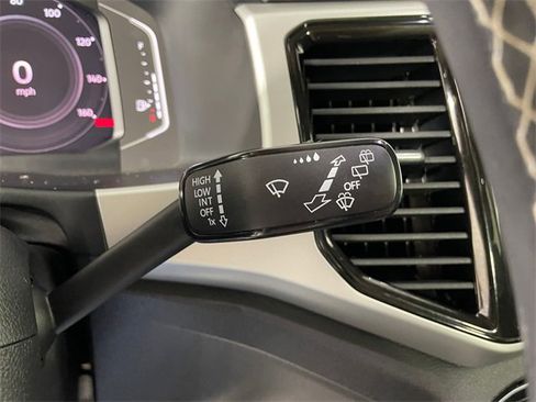 Used 2022 Volkswagen Atlas SE image 14