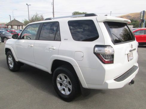 Used 2024 Toyota 4Runner SR5 image 4