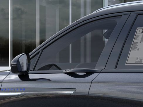New 2026 Lincoln Nautilus Reserve image 20