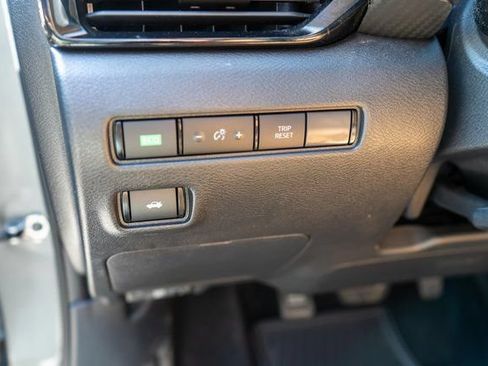 Certified 2023 Nissan Sentra SV w/ SV Premium Package FWD image 21