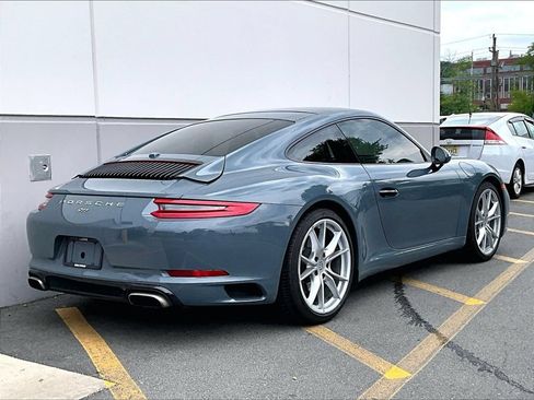 Used 2018 Porsche 911 Carrera RWD image 15