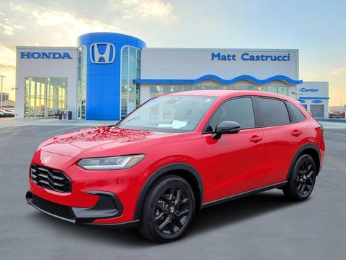 Certified 2025 Honda HR-V Sport image 2