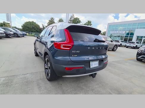 Used 2021 Volvo XC40 T5 Momentum w/ Premium Package AWD/4WD image 42