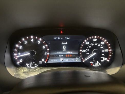 Used 2024 Nissan Frontier PRO-4X w/ Off-Road Protection Package image 13