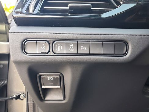 Used 2025 Acura MDX w/ Technology Package image 24